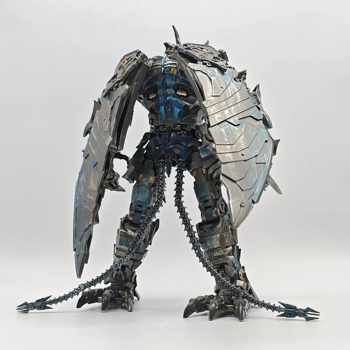 Figurina Transformers Swoop Wing Dragon — Pterodattilo in Acciaio con Frusta Articolata