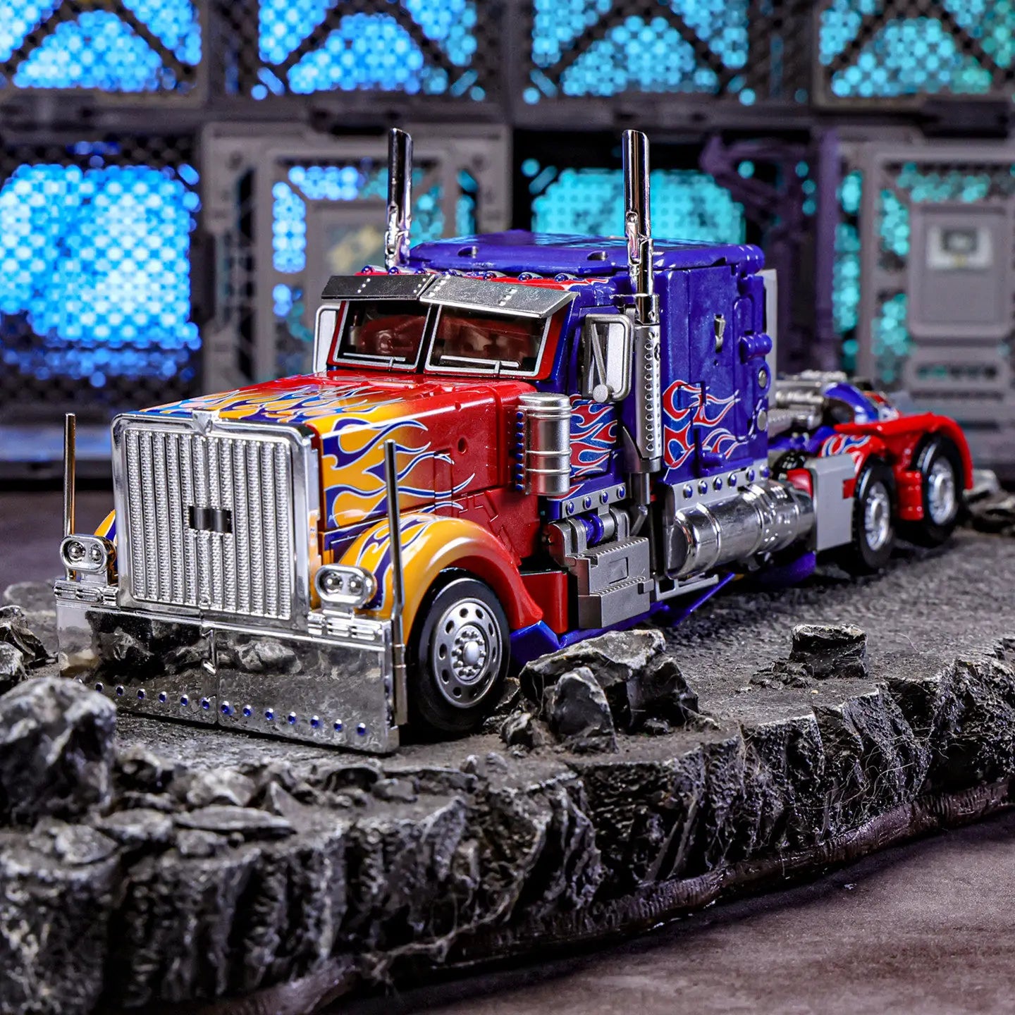 Figurine Transformers Optimus Prime 30cm — DLX Collector Articulé