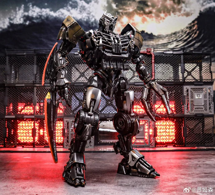 Figurina Transformers Scourge Duo Studio Series — Lega Grigia con Catene da Combattimento
