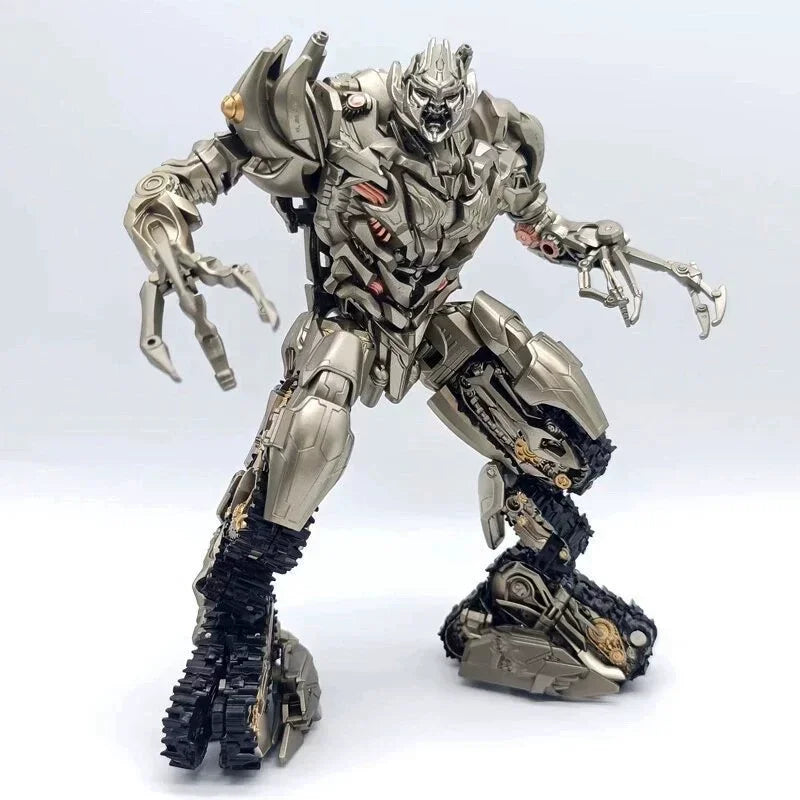 Figurine Transformers Megatron 20cm — Tank G1 Collector