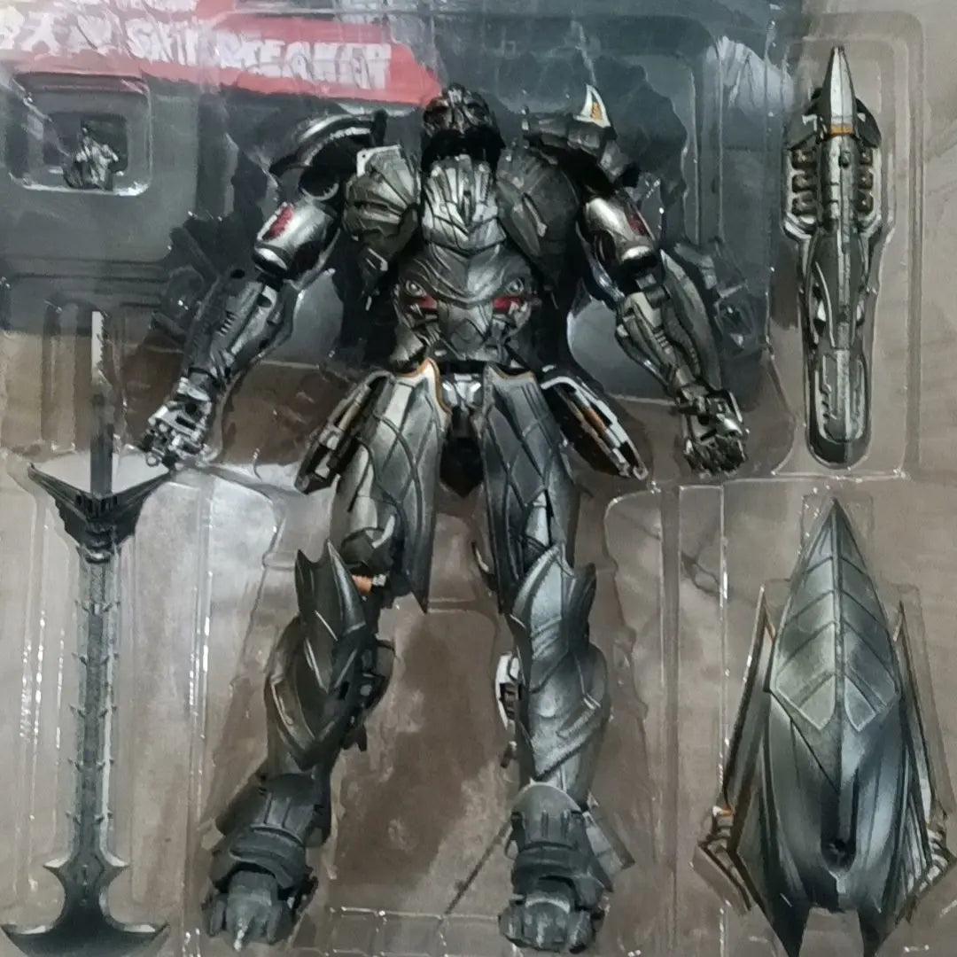 Figurina Transformers Galvatron BS02 — Drago alato cromato Versione Beast