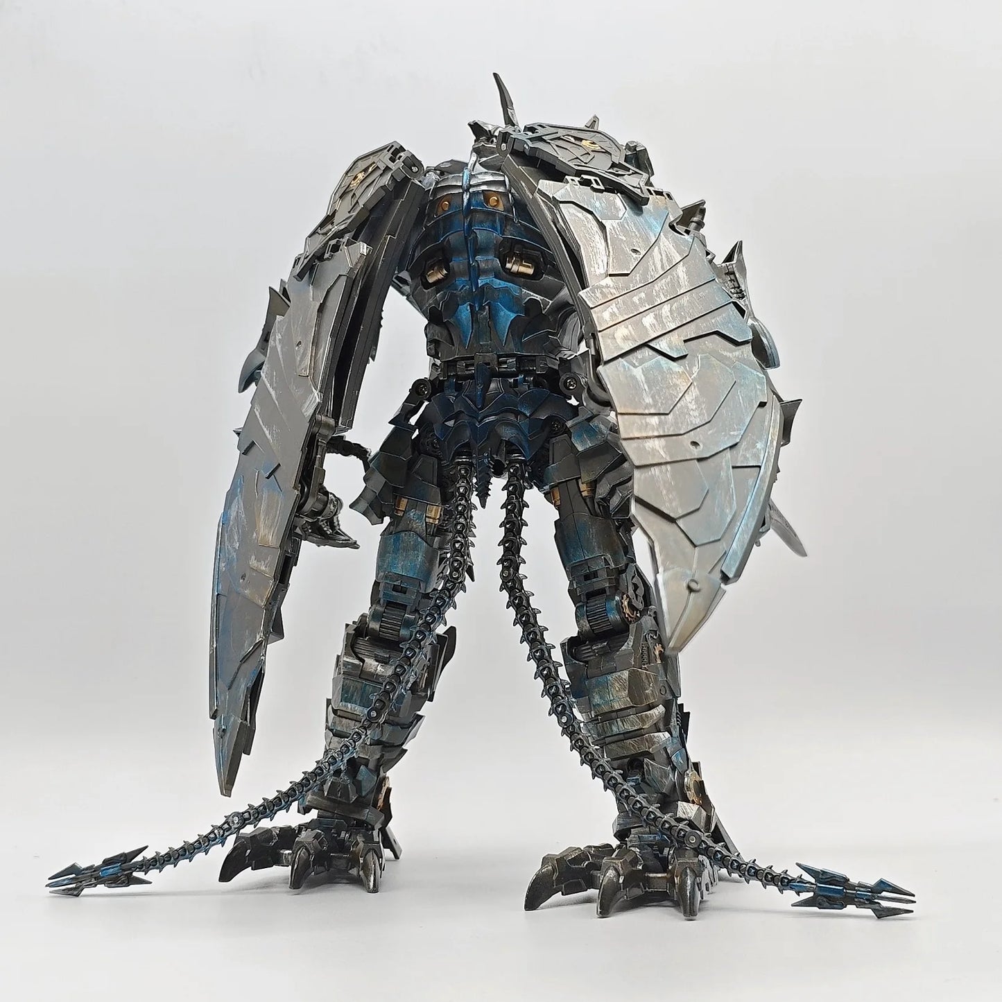 Figurina Transformers Swoop Wing Dragon — Pterodattilo in Acciaio con Frusta Articolata