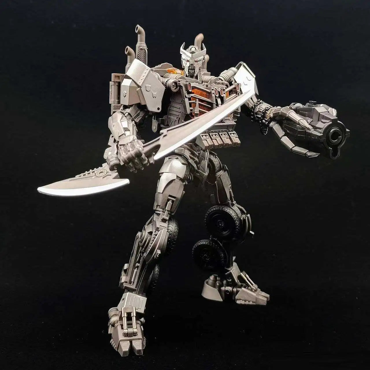 Figurina Transformers Scourge Modalità Bestia TW1031 — Cromo Quadrupede Accessori completi